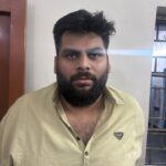 शुष्क दिवस पर प्लैटिनम बार में शराब का खेल, संचालक रंगेहाथ गिरफ्तार